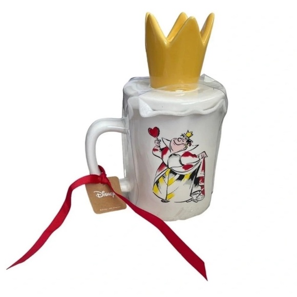 Rae Dunn Disney Oueen Of Hearts Mug Topper - Picture 8 of 9